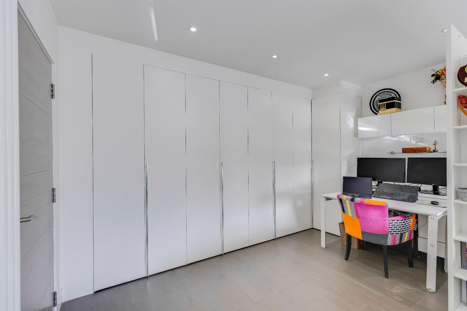 Apartment 1, Pen Y Garth Mansions, 2 Stanwell Road, Penarth, CF64 3EA